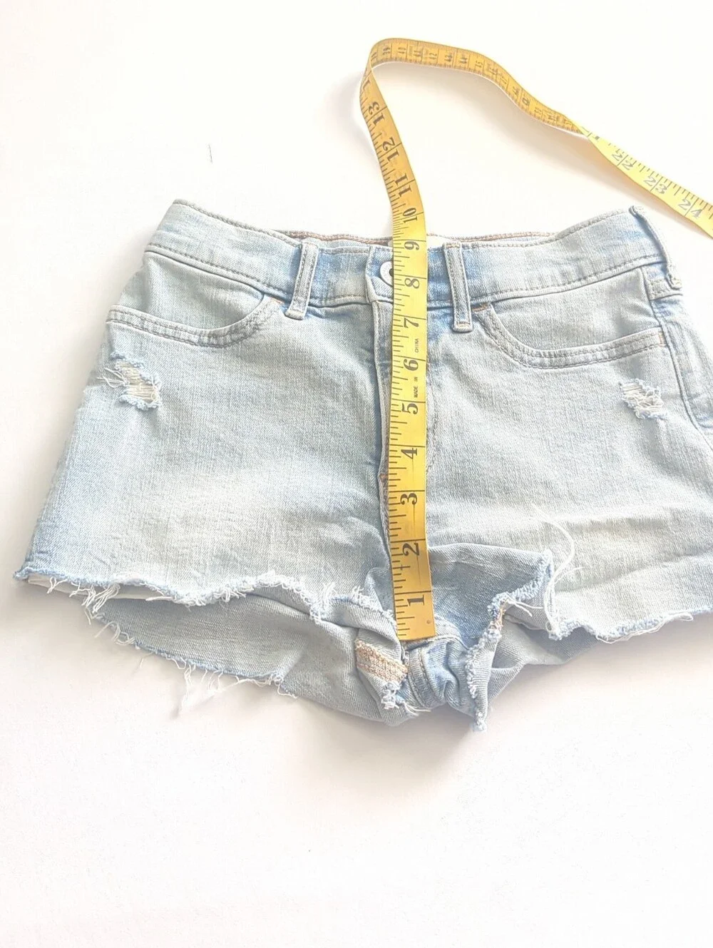 Abercrombie Kids Girl' High-Rise Relax Short Light Wash Distressed Size 9/10